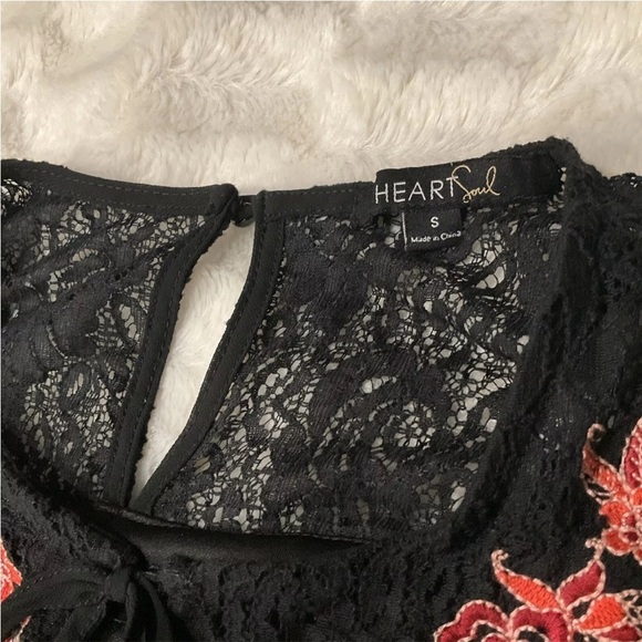 Heart Soul Women’s Cold Shoulder Layered Shift Dress Size Small - Picture 2 of 13